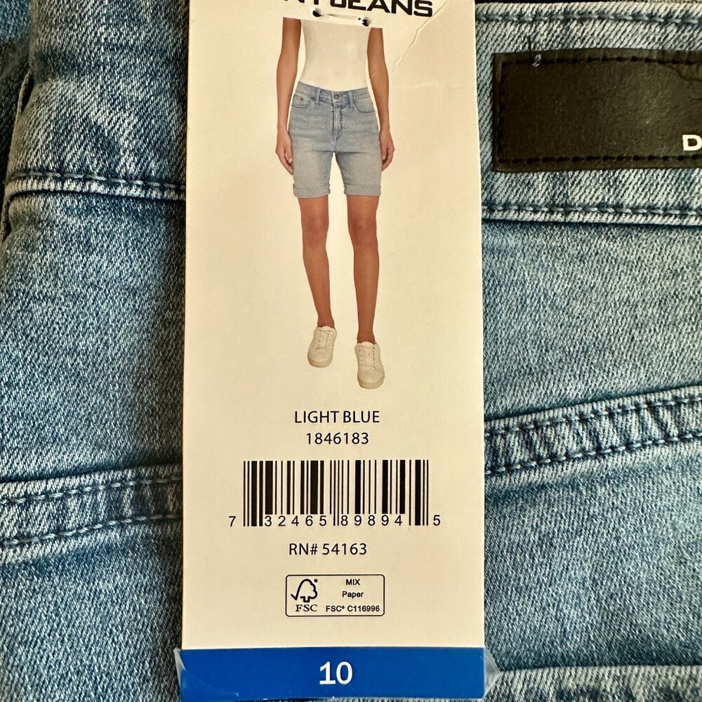 DKNY Jeans Women's Bermuda Shorts Size 10 Blue Soft Stretch Coastal Boho Beach